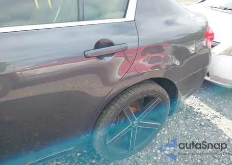 2010 Infiniti G37X z USA, uszkodzony, nr VIN JN1CV6AR1AM253324